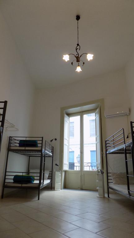 Vespa B&B Palermo Exterior photo